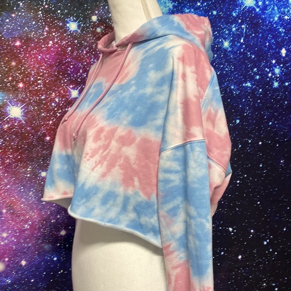 Miss Posh | M | Crop Top Hoodie and Shorts Tye Dye Comfy Set - Picture 4 of 11